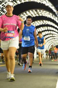 BIB: 45814, 44184
                            <button type="button" onclick="openModal(20466095)" class="btn btn-primary btn-sm float-right btn-popup" data-toggle="modal" data-target=".modal-high-quality">
                        <i class="fas fa-shopping-cart"></i> Add to Cart
                    </button>
                                            <button type="button" onclick="isThisMe(20466095, true)" class="btn btn-success btn-sm float-right btn-popup btn-isme hidden" data-toggle="tooltip" data-placement="bottom" title="นี่คือรูปของคุณใช่ไหม คลิกที่นี่เพื่อเอาเข้าอัลบั้ม">
                        <i class="fas fa-plus"></i> Add to album
                    </button>
                    <button type="button" onclick="isThisMe(20466095, false)" class="btn btn-warning btn-sm float-right btn-popup btn-isnotme hidden">
                        <i class="fas fa-ban"></i> Remove from album
                    </button>